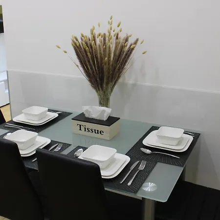 Lyly - Modern Apartment, Free Parking, Near The Metro Prague Extérieur photo